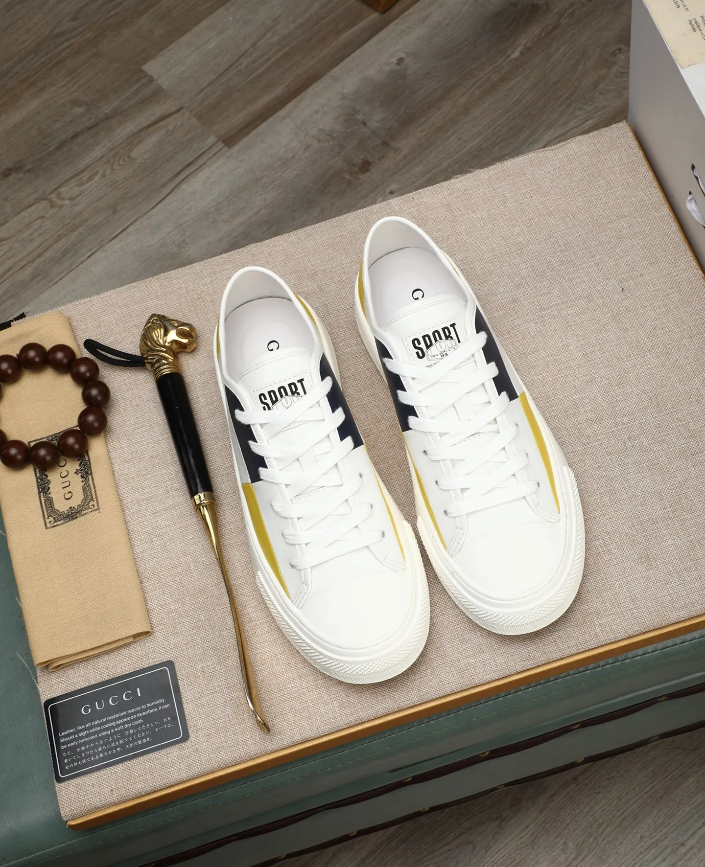 Men's men's shoes 💰440 GUCCI🔍🔍The latest model is on sale at the same time at the counter. Original calfskin imported from Italy, genuine leather lining, (high-end, noble, and classy) with exquisite workmanship. Sole: Original sole provided by the original factory, ⚠Exclusive double-layer movable molded sole super comfortable⚠, real shot 🎬The real thing is better🔍🔍"High quality·Follow the order" Code number 38-44